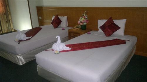 Pathumthani Place Hotel Exterior foto